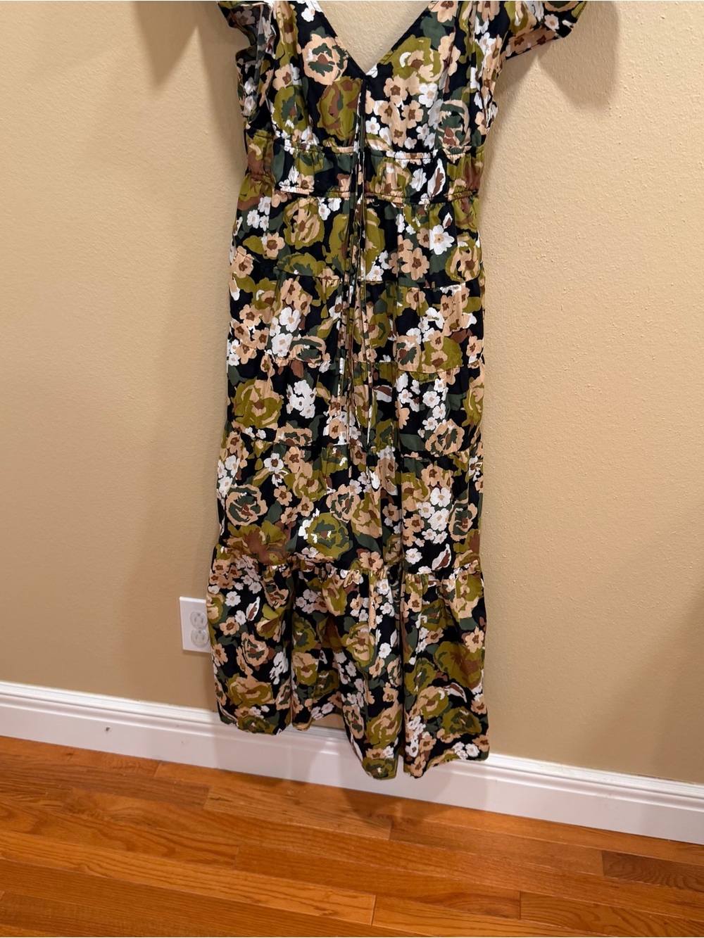 Anthropologie Moon River V-Neck Shirred Midi Dress Large - Picture 11 of 13
